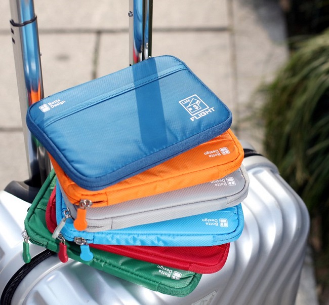 Túi đựng passport có dây đeo – tiện nghi, dễ sử dụng